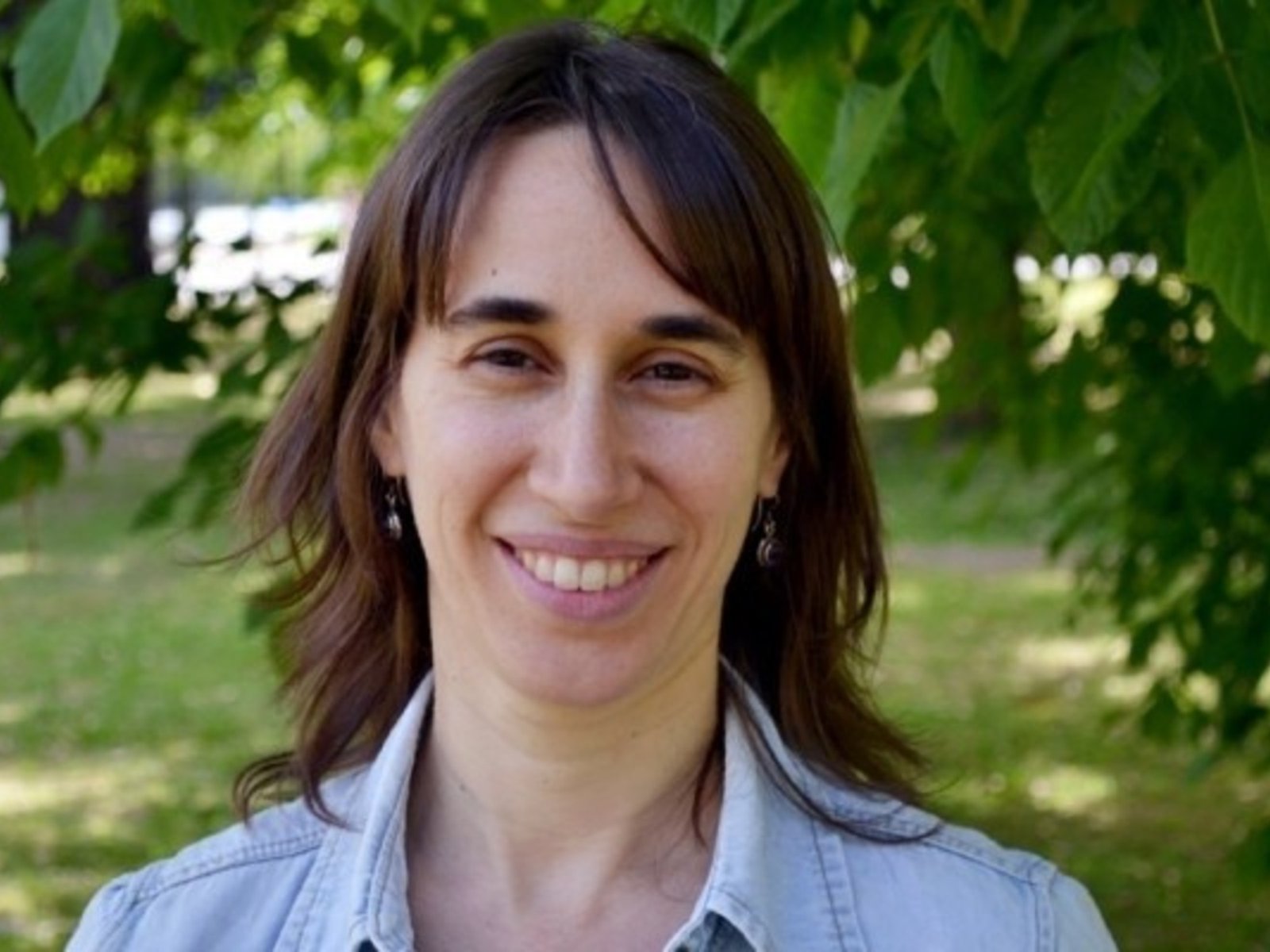 Muertes, encierros y prohibiciones en la novela de Mercedes Calzado