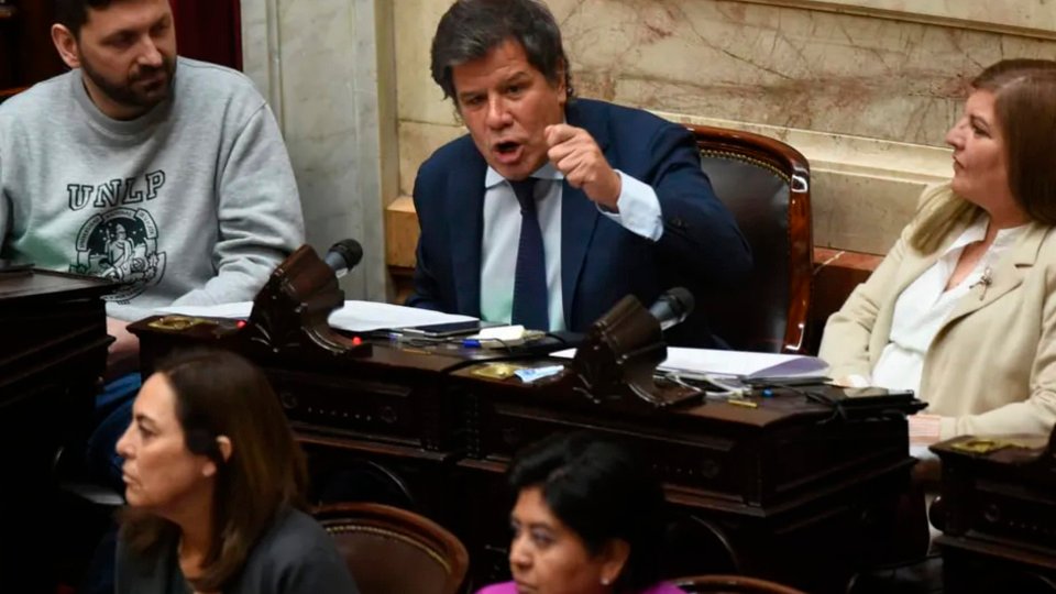 Rechazo al veto de la crueldad | Dirigentes de la oposición salieron al cruce de Milei 