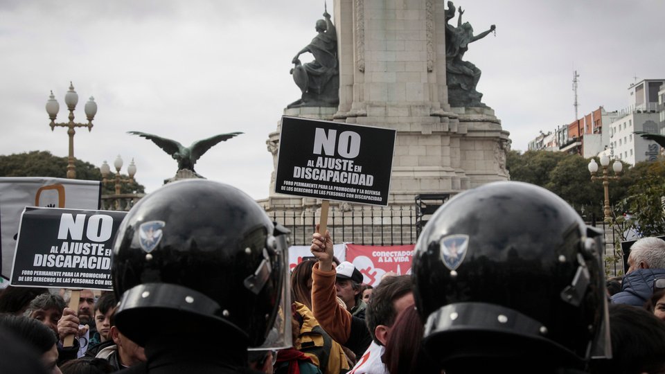 Solo crueldad para la discapacidad | El gobierno eliminará 110 mil pensiones no contributivas