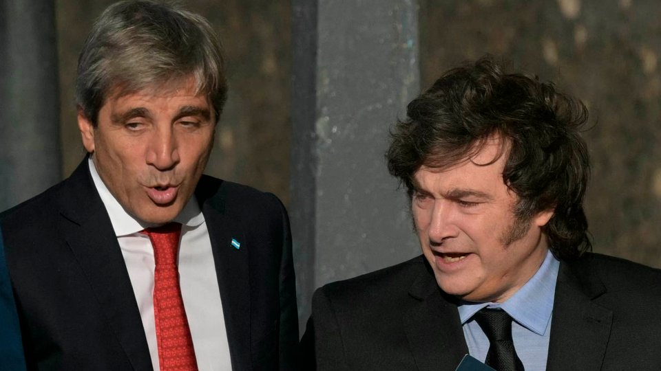  “Veto todo”. Parlamento, “Afuera” | Página|12