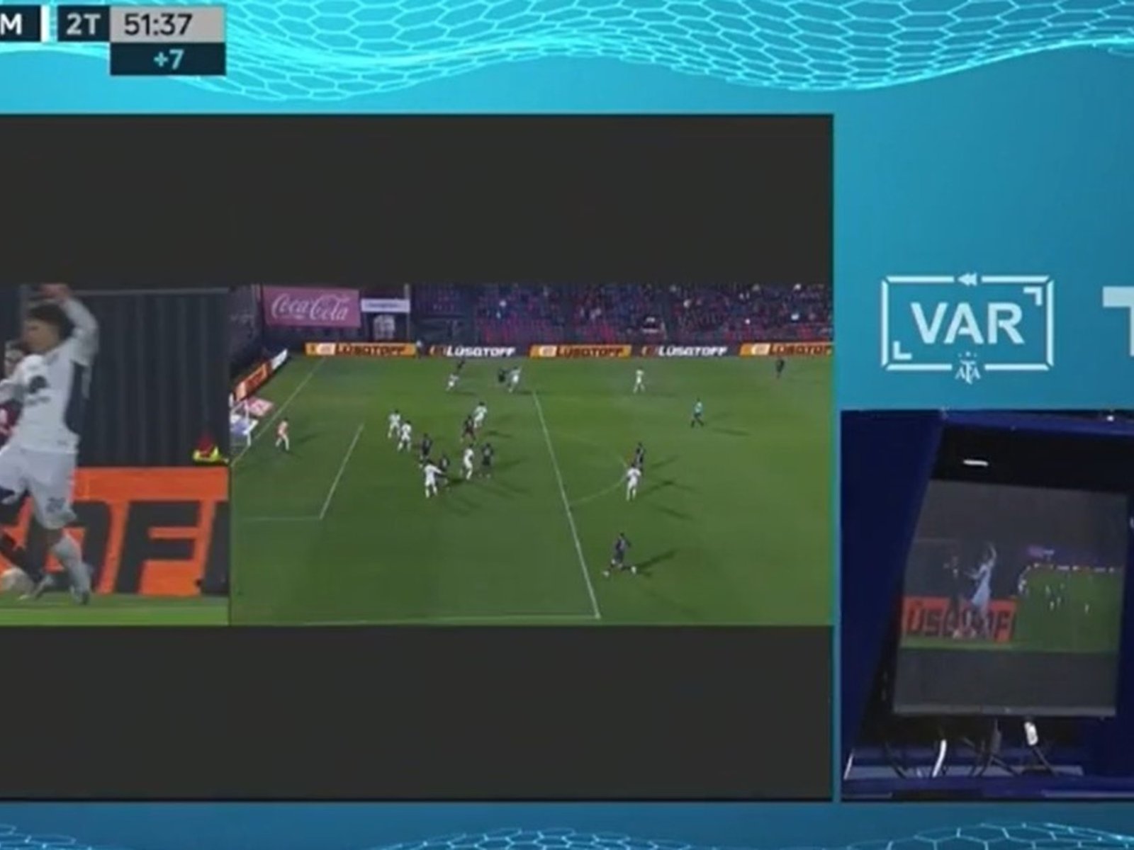 Video: el polémico penal por VAR para Tigre :: Olé