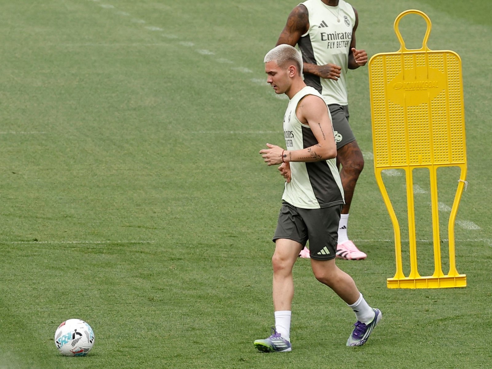 Xabi Alonso lo llenó de elogios en la previa del partido vs Osasuna