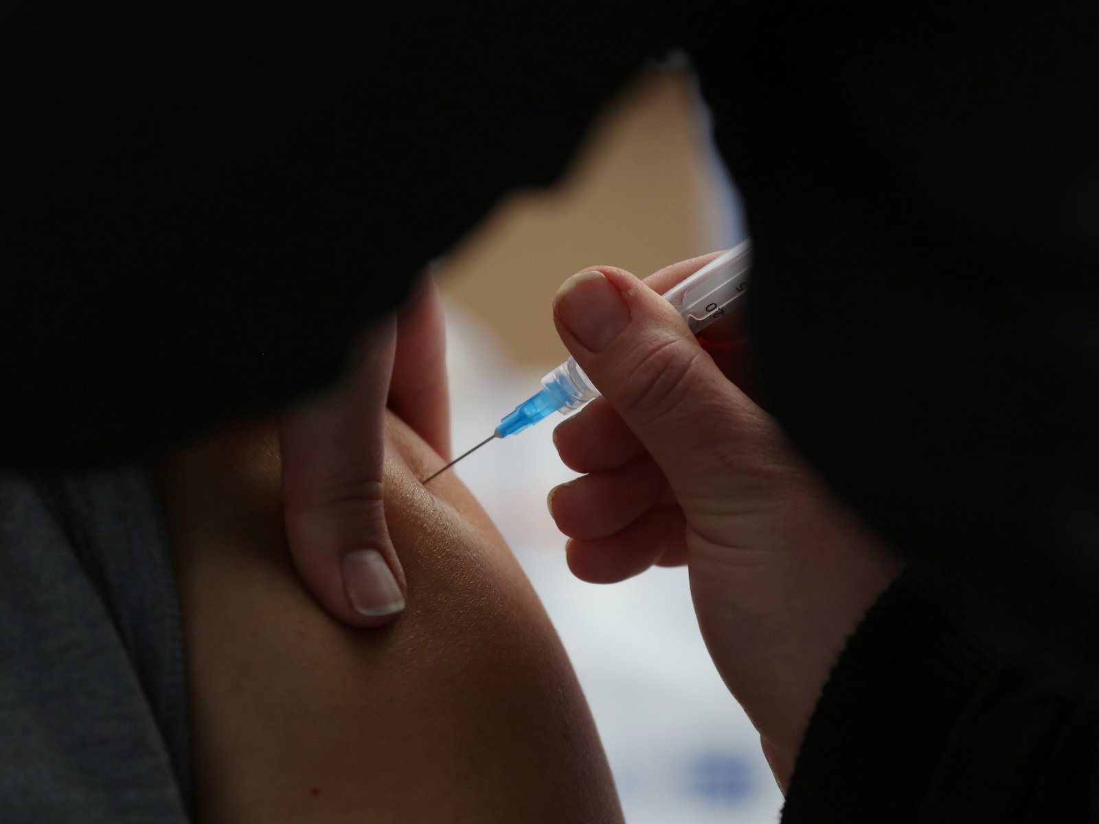 a quiénes y cada cuánto