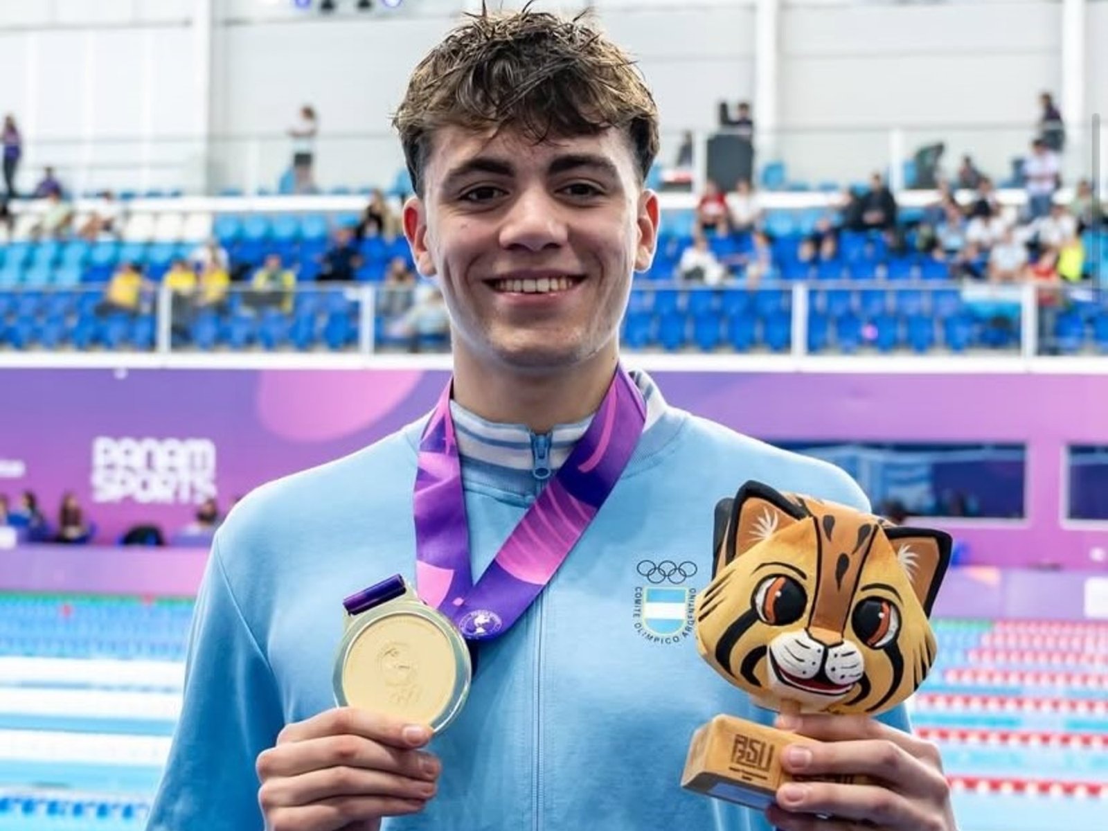 el nadador Ulises Saravia se bañó en oro en una jornada fructífera para Argentina