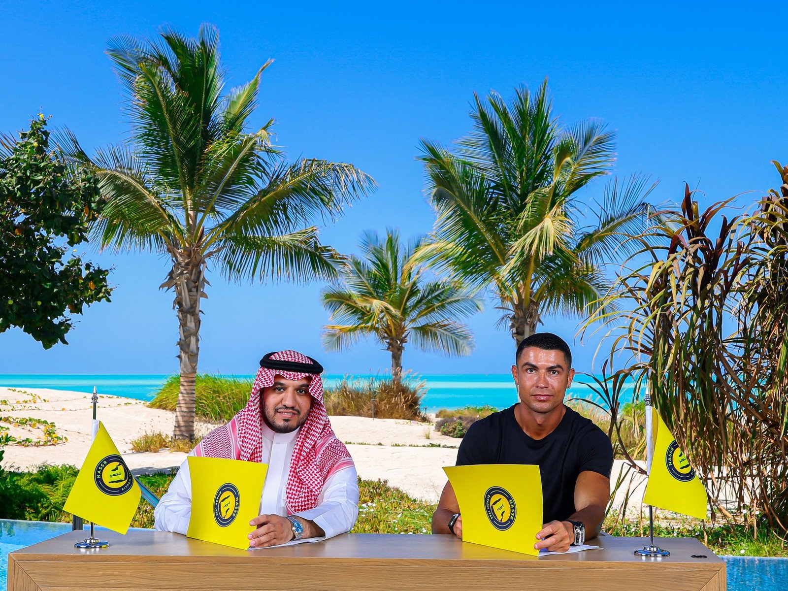 salarios millonarios con Cristiano Ronaldo a la cabeza y los seis casos argentinos