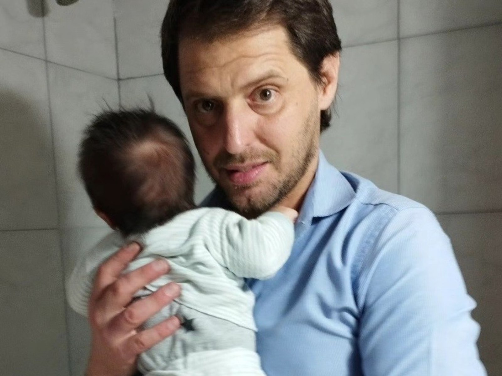 se movía "como pez en el agua" para robar