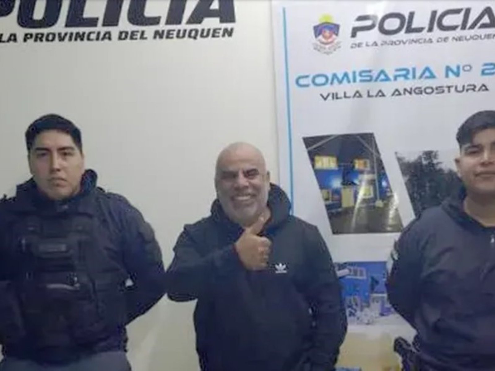 sufrió un robo pero terminó con una sonrisa en la comisaría