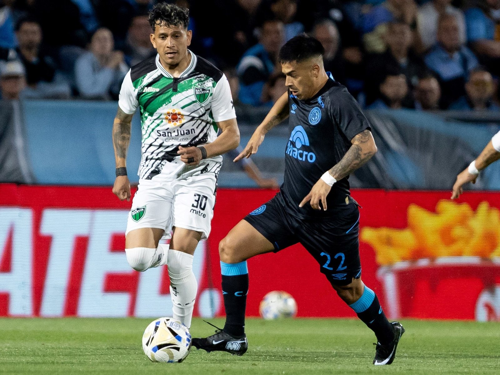 Belgrano y San Martín de San Juan hicieron no extrañar el fútbol argentino: 0-0 en Córdoba