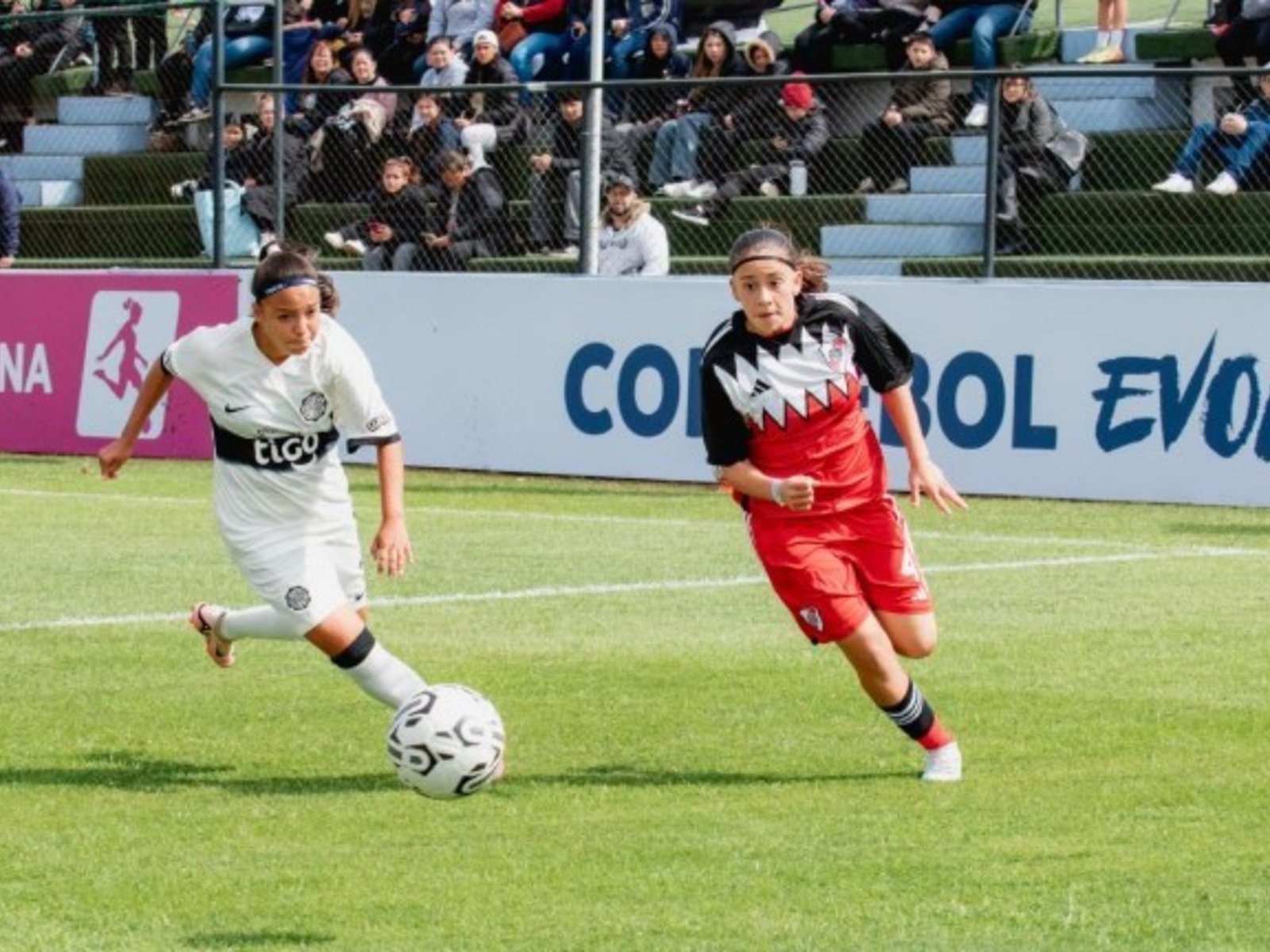 Con empates de River y victoria de Newell’s, comenzó la Fiesta Conmebol Evolution :: Olé