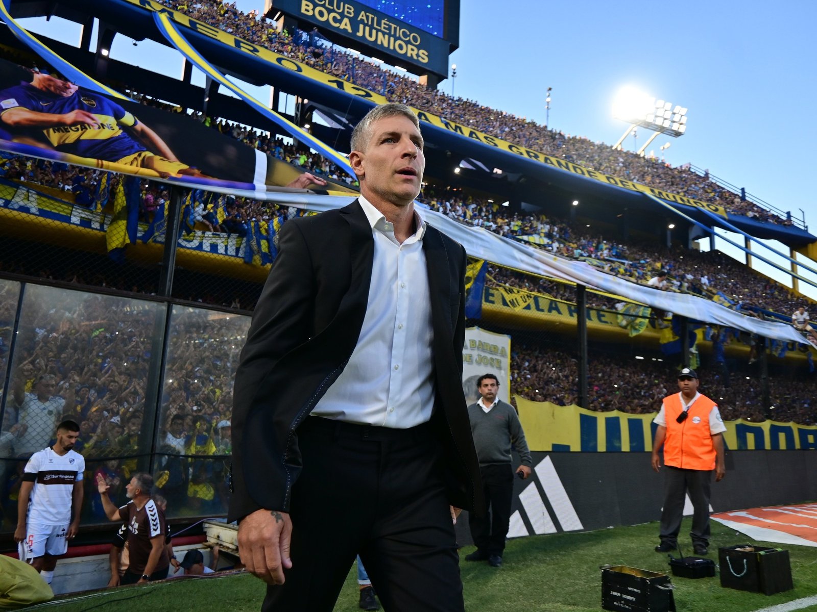 Con un poema, un club de Brasil anunció a Martín Palermo como nuevo DT