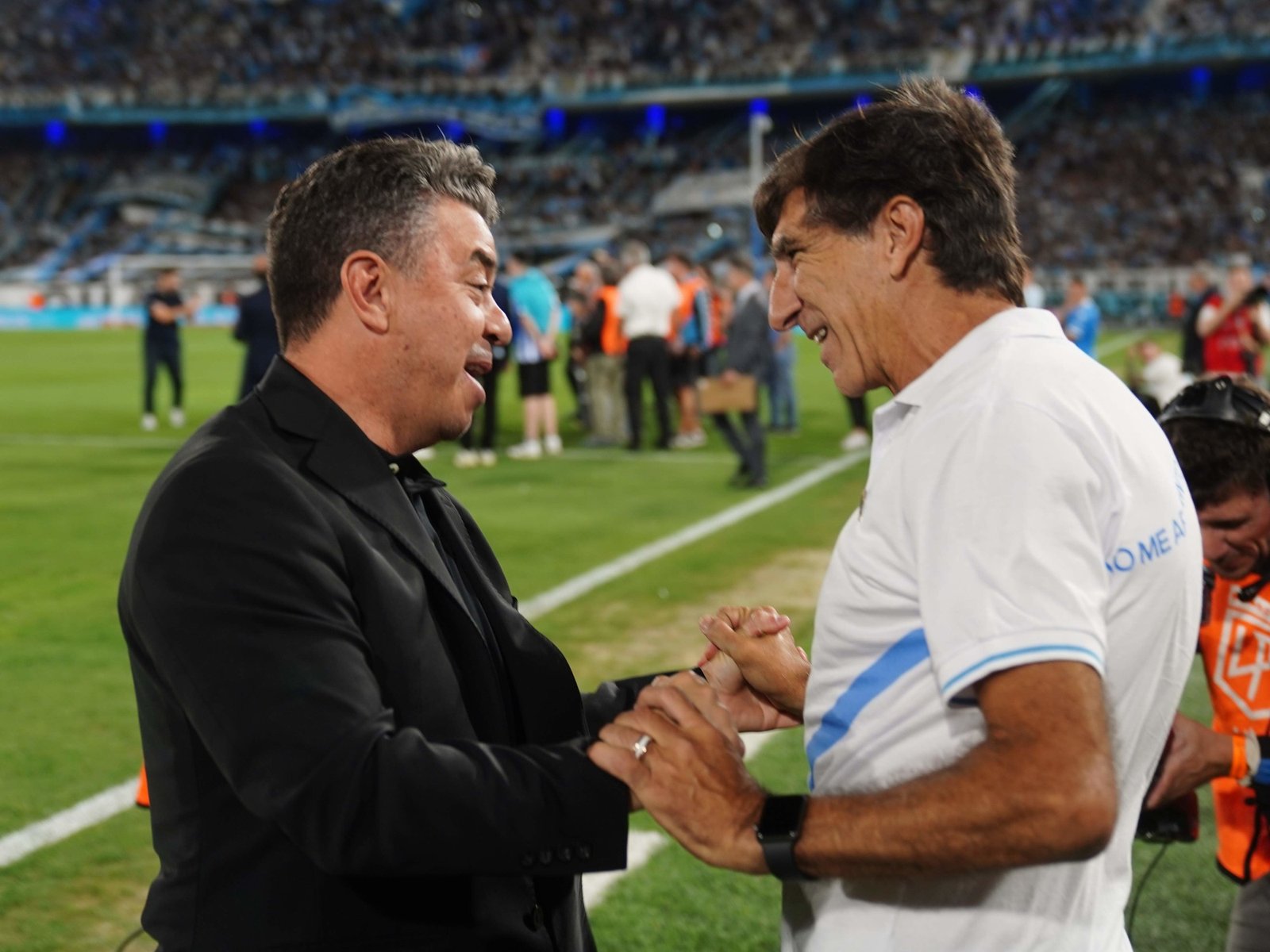 Costas: el mensaje a Salas y el “morbo” del Racing-River :: Olé