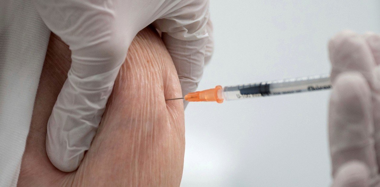 Difunden resultados de múltiples estudios por un efecto adverso clave de la vacuna del Covid de Pfizer