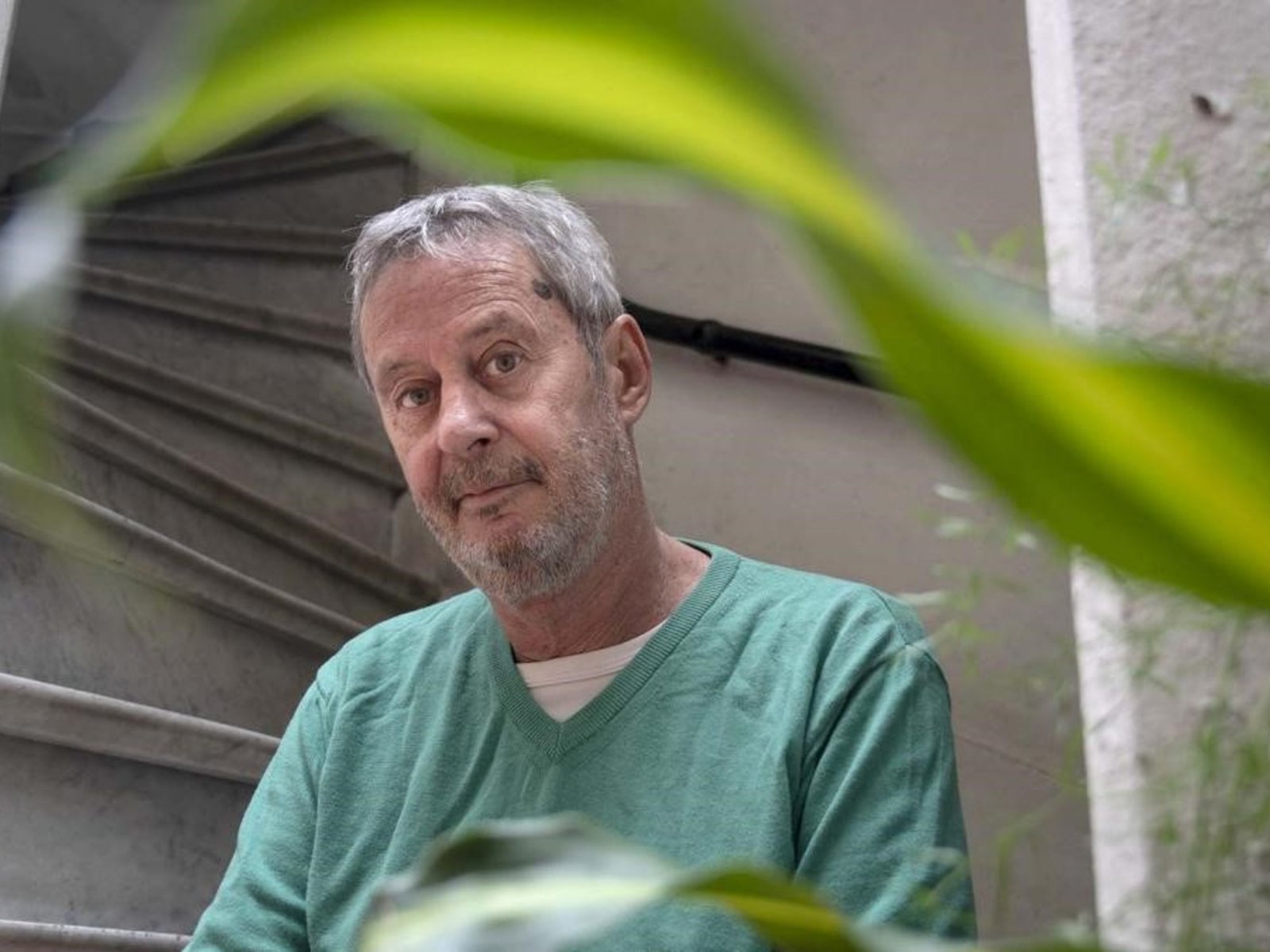 “Escribo novelas porque es mi manera de sentirme libre”