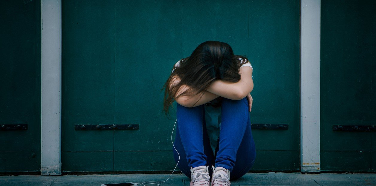 Impactante dato sobre el suicidio en chicas adolescentes: qué dicen los expertos