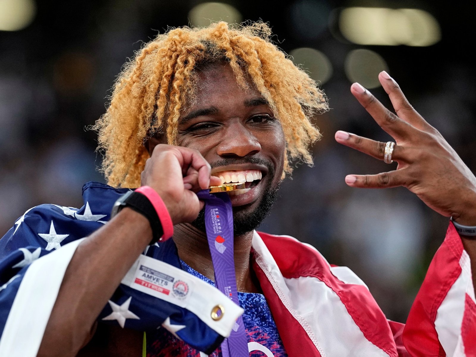 Jefferson-Wooden logró un doblete en velocidad y Noah Lyles igualó a Usain Bolt