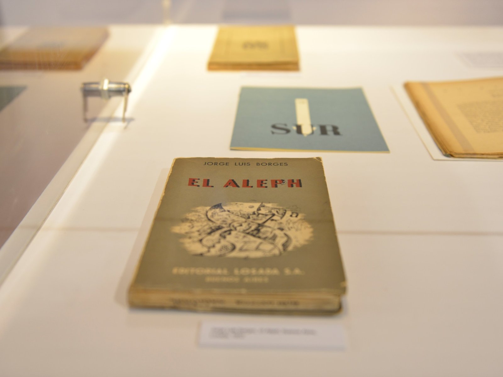 Los 80 años de ‘El Aleph’, ese cuento en el que cabe el universo todo