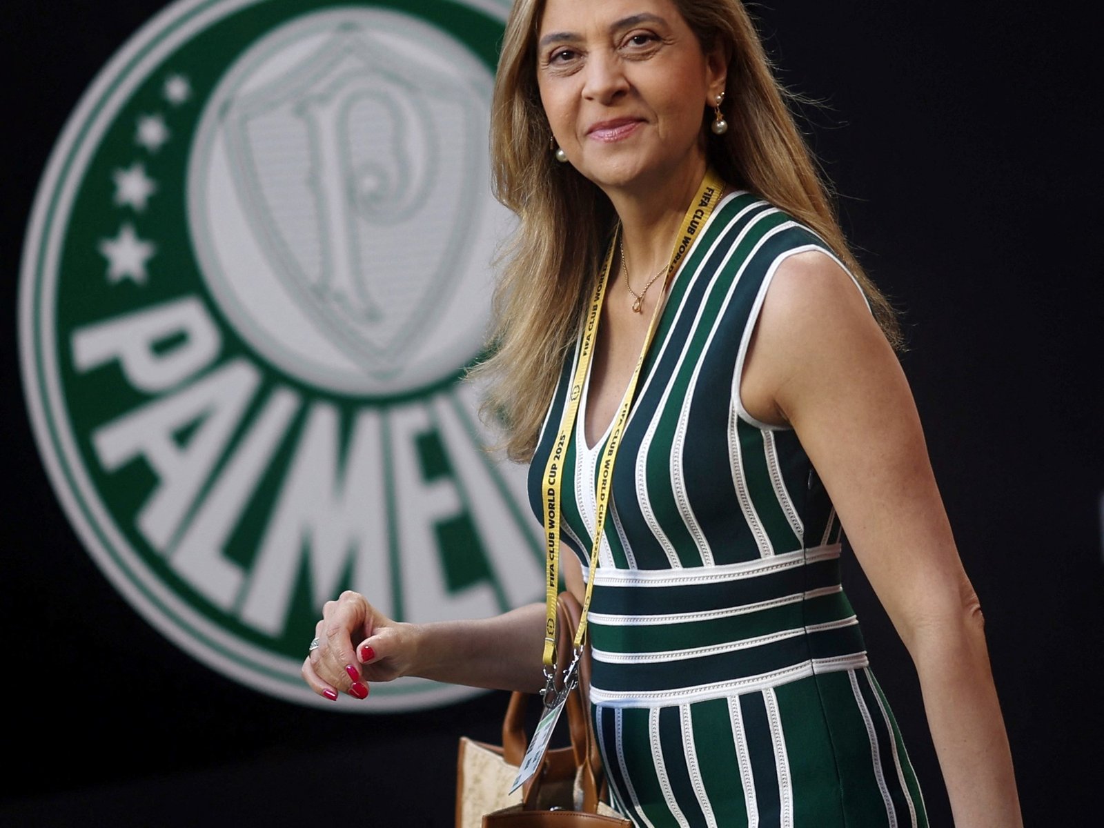 Multimillonaria, de perfil alto y aliada de Bolsonaro: Leila Pereira, mucho más que la presidenta de Palemiras :: Olé