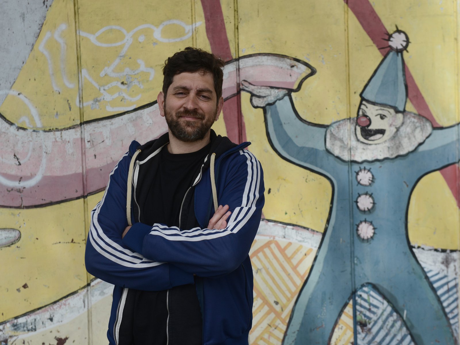 Mundos íntimos. Visité el Garrahan y, de casualidad, lo recorrí con Patch Adams, el primer médico clown. ¿Los chicos? Felices.