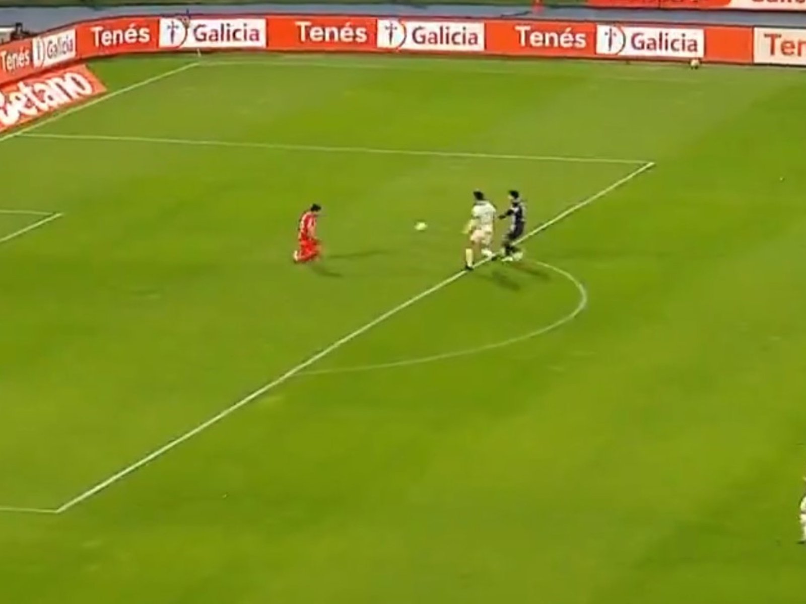 Talleres le ganó a Sarmiento de Junín sobre el final con un gol de rebote insólito y el festejo más emotivo de todo el Torneo Clausura