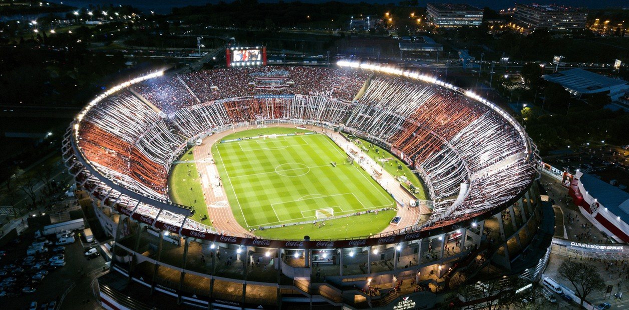 Tras la violencia en Avellaneda, River ajusta el operativo de seguridad para el cruce copero vs Palmeiras: ¿habrá visitantes en el Monumental?