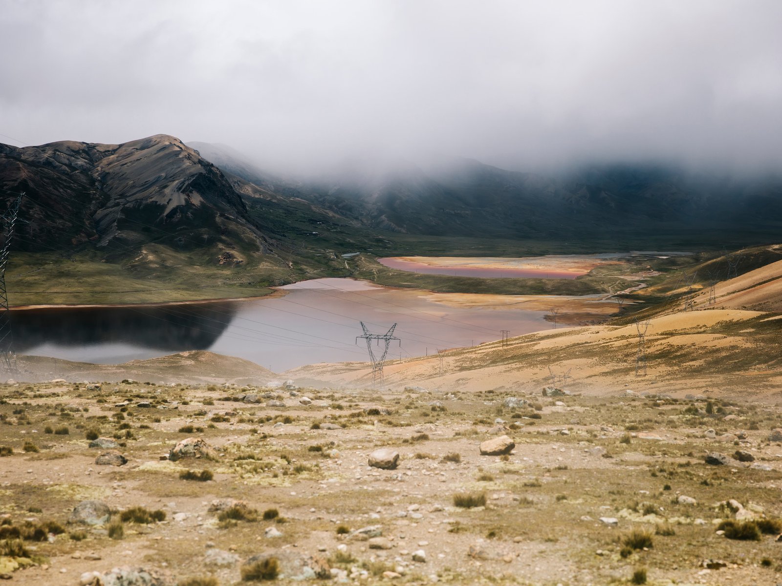 Un turista argentino murió al caer desde 100 metros de altura mientras hacía trekking en Bolivia