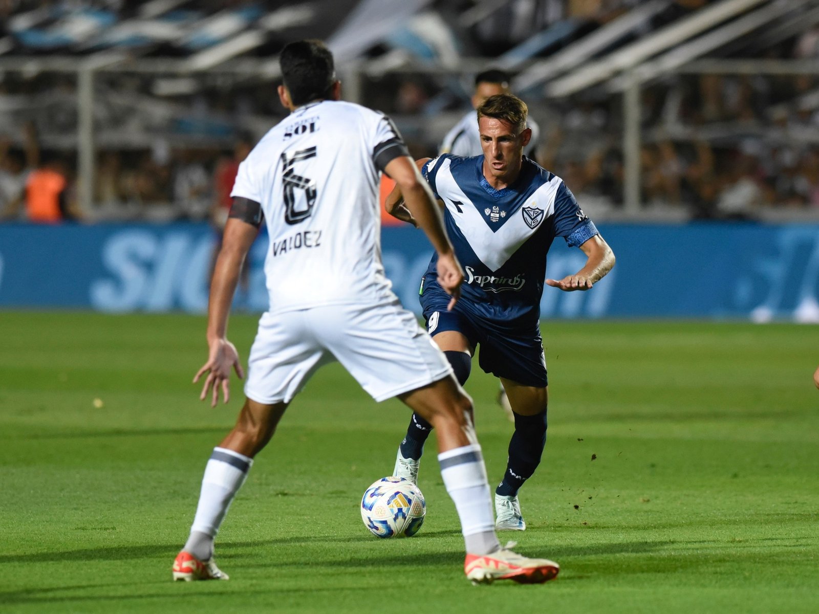 Vélez vs. Central Córdoba, por la Supercopa Argentina 2025: horario, formaciones, dónde y cómo verlo en vivo