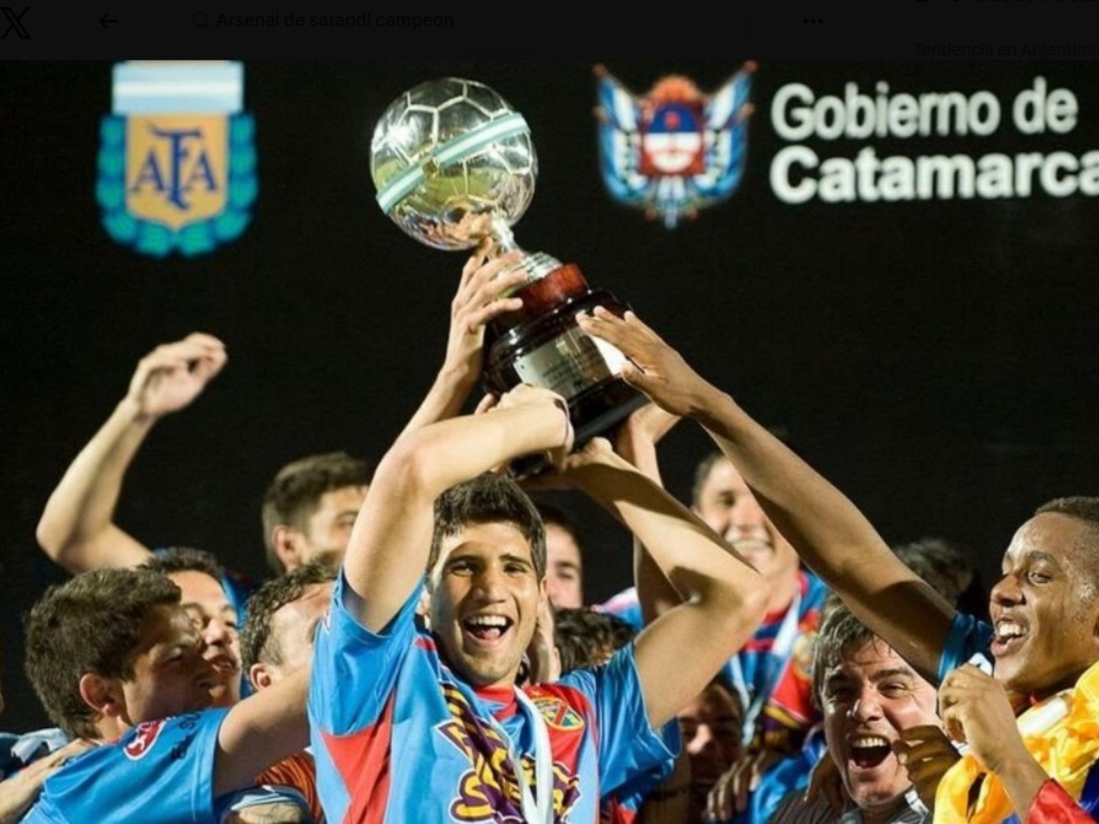 de los títulos locales y las copas internacionales a volver a la tercera categoría