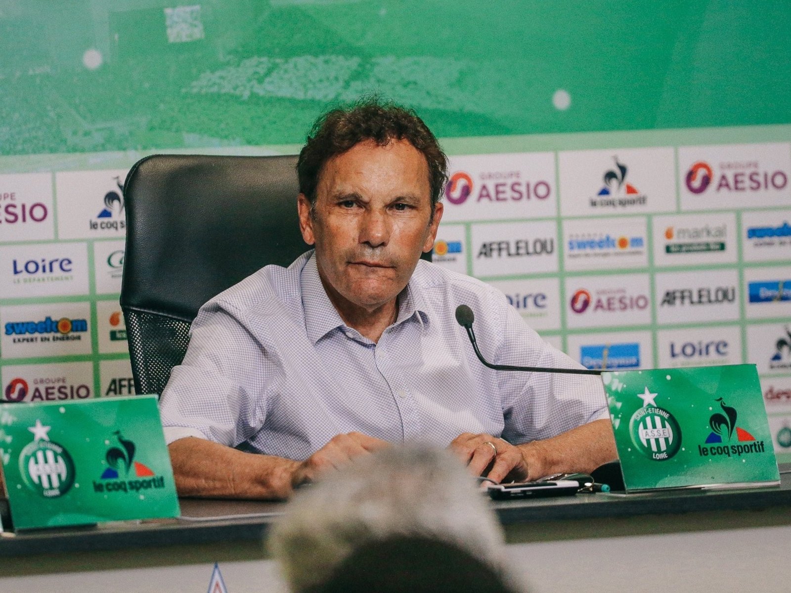 investigan por acoso sexual al ex presidente del Saint-Ettiene