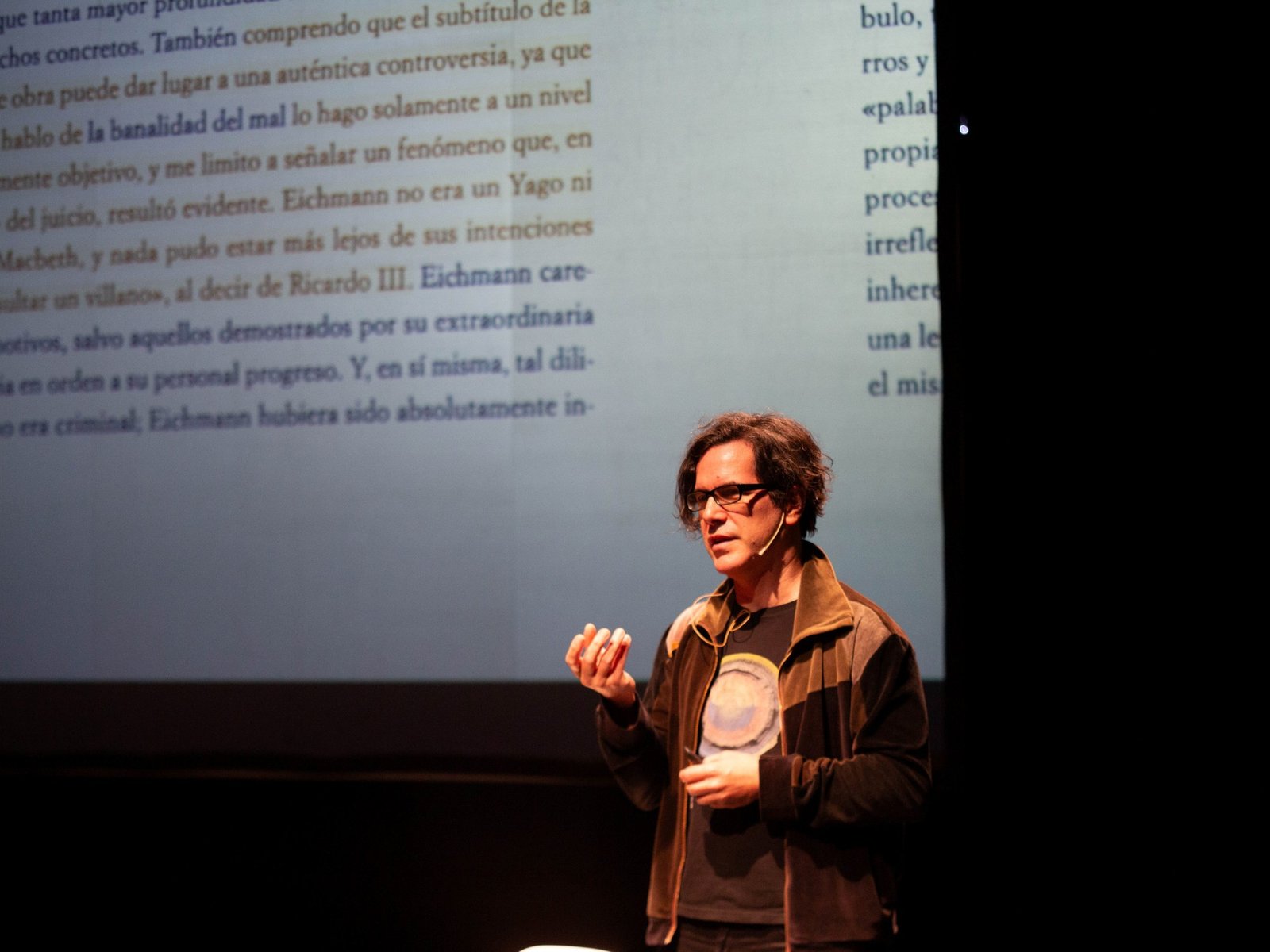 la conferencia ‘Hannah Aren’t’ en el Centro Cultural San Martín