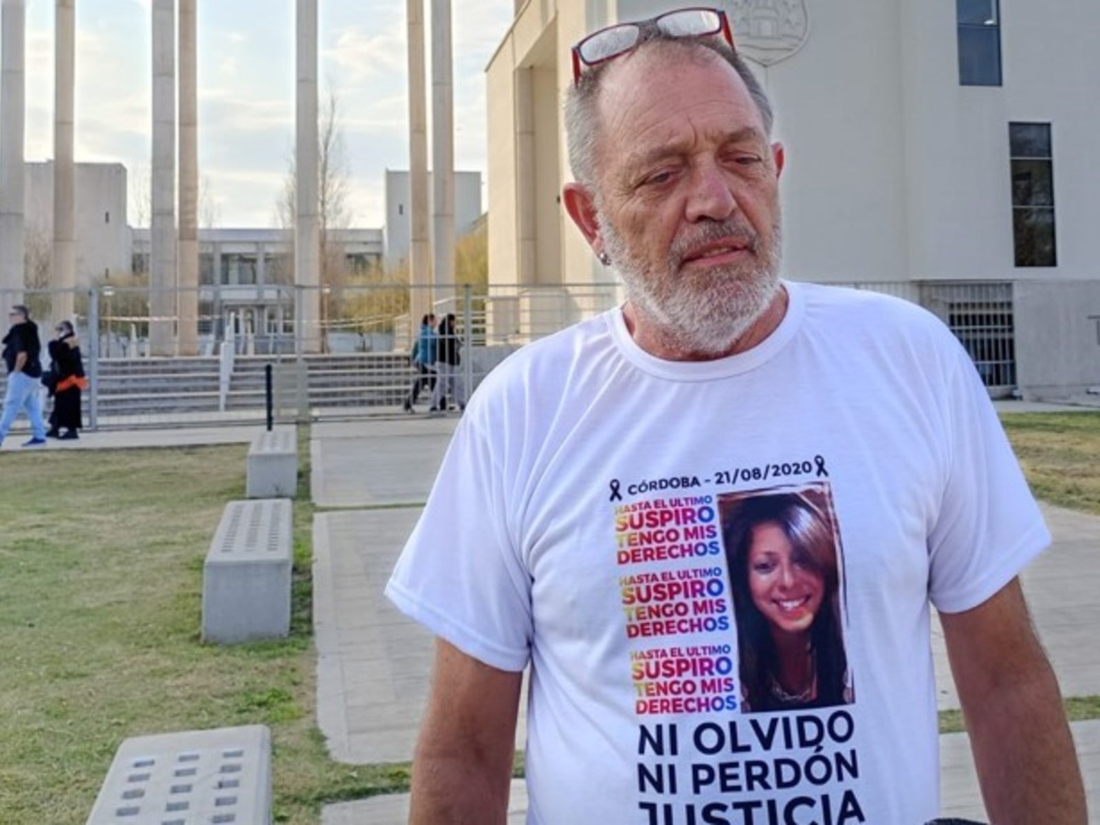 la reacción del padre de Solange Musse tras la absolución de los funcionarios que no lo dejaron despedirse de su hija