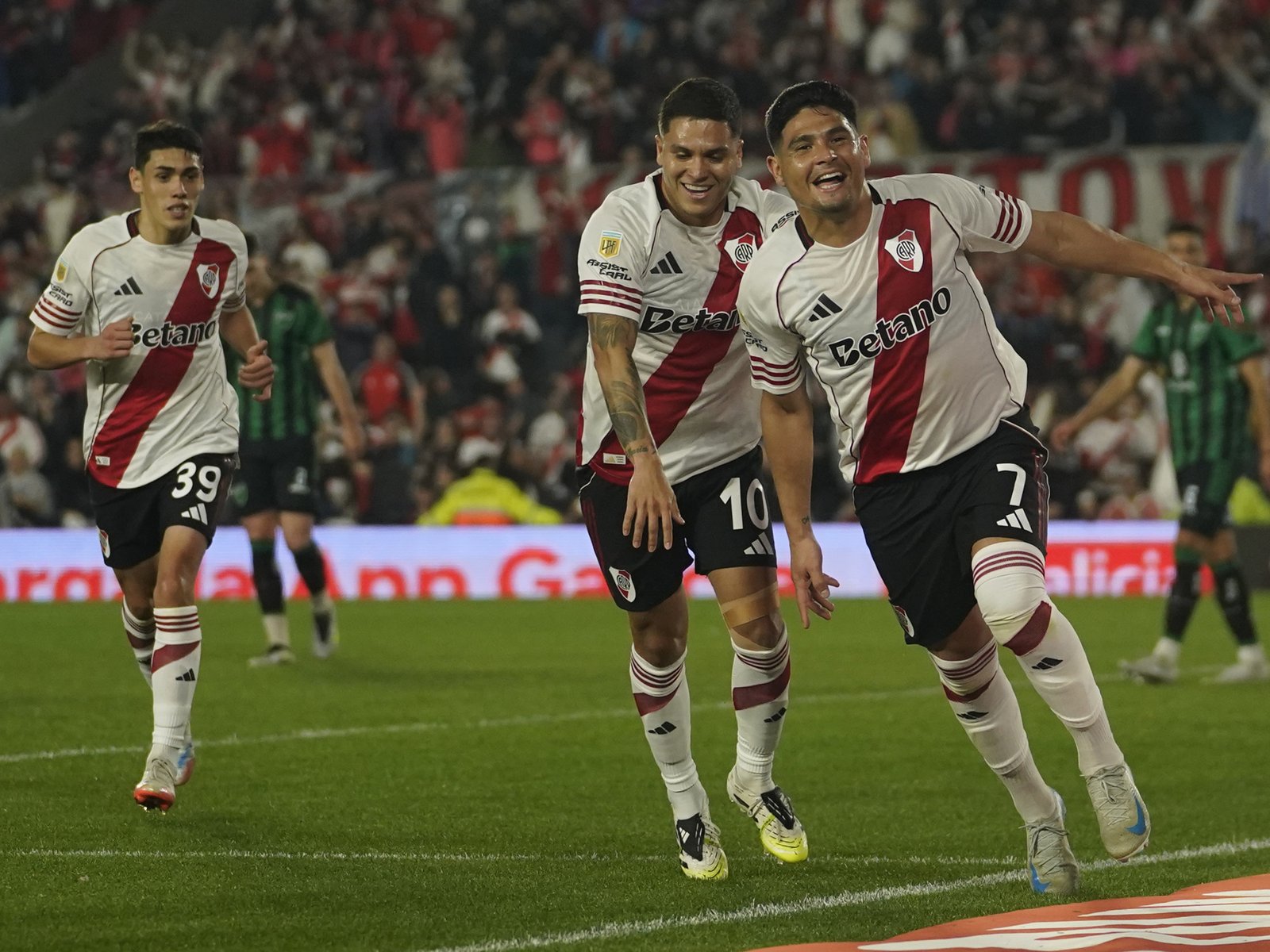marcó un golazo, otra vez fue figura en el triunfo de River y se vuelve clave para Gallardo