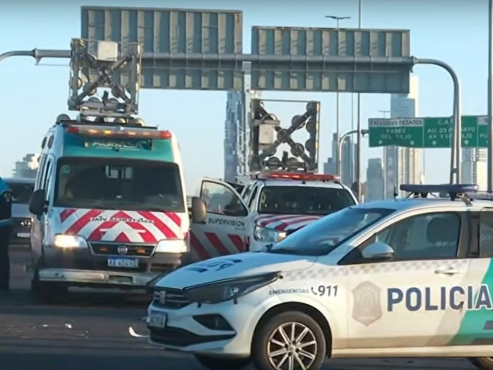 murió un motociclista tras chocar contra un camión