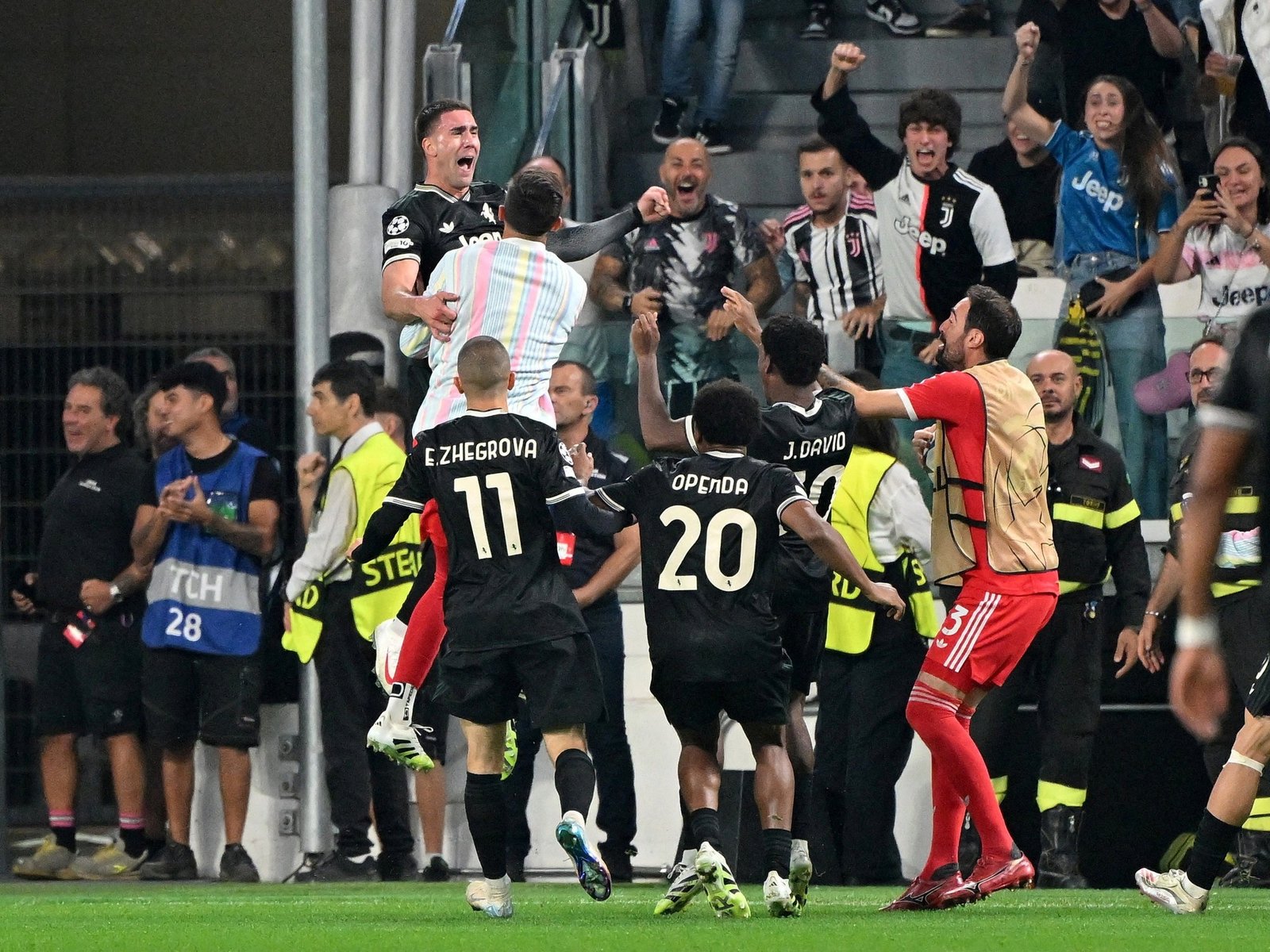 ocho goles en el segundo tiempo para un 4-4 electrizante