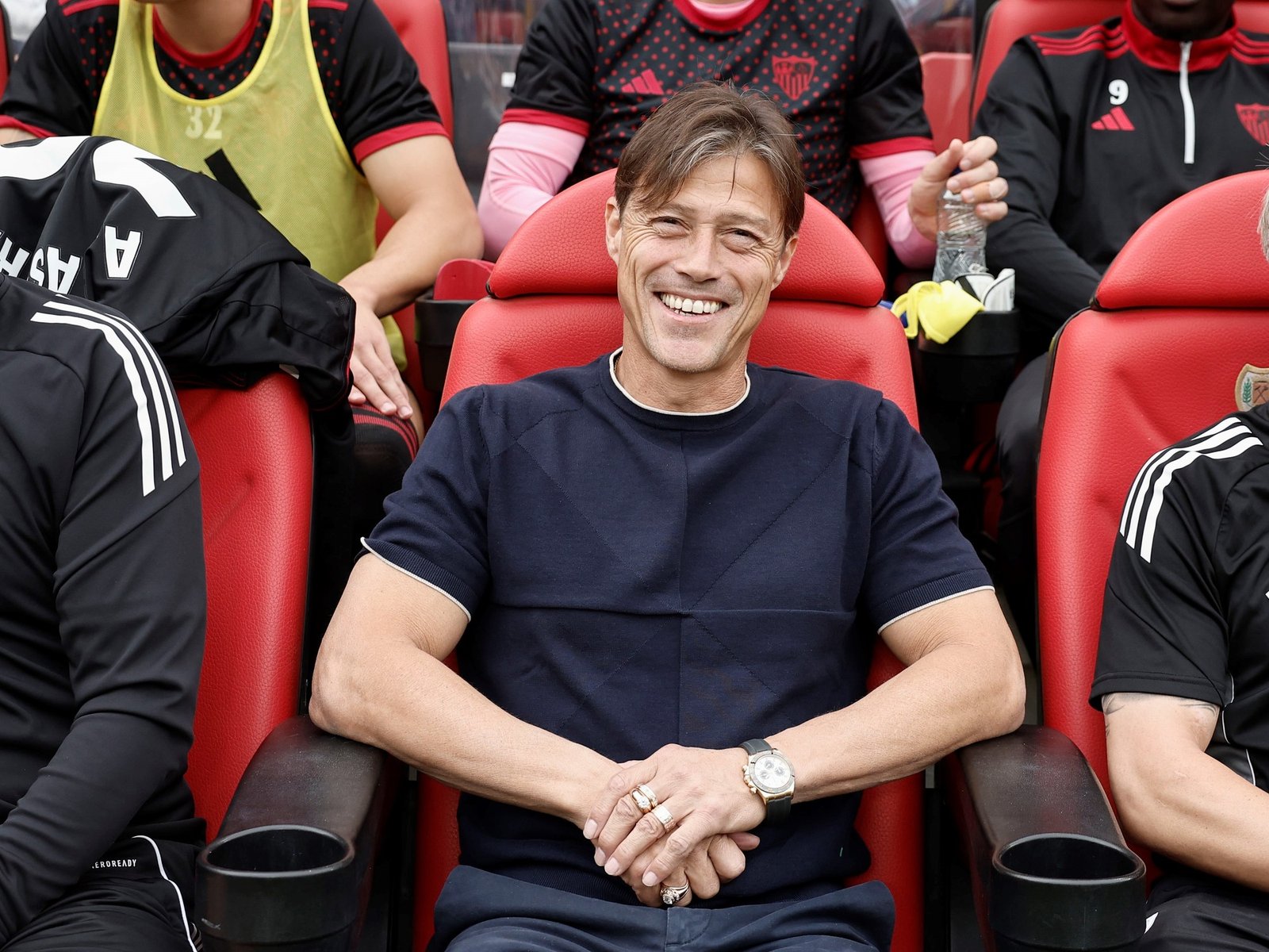 Almeyda, el líder de la Revolución Sevillana: el detrás de escena de la goleada al Barcelona :: Olé