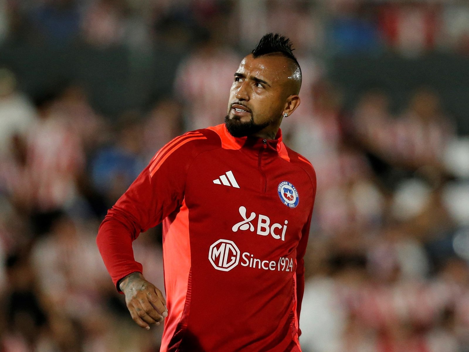 El picante ida y vuelta entre Vidal y el DT de Chile Sub 20 tras la eliminación: “En eso somos muy chilenos…” :: Olé