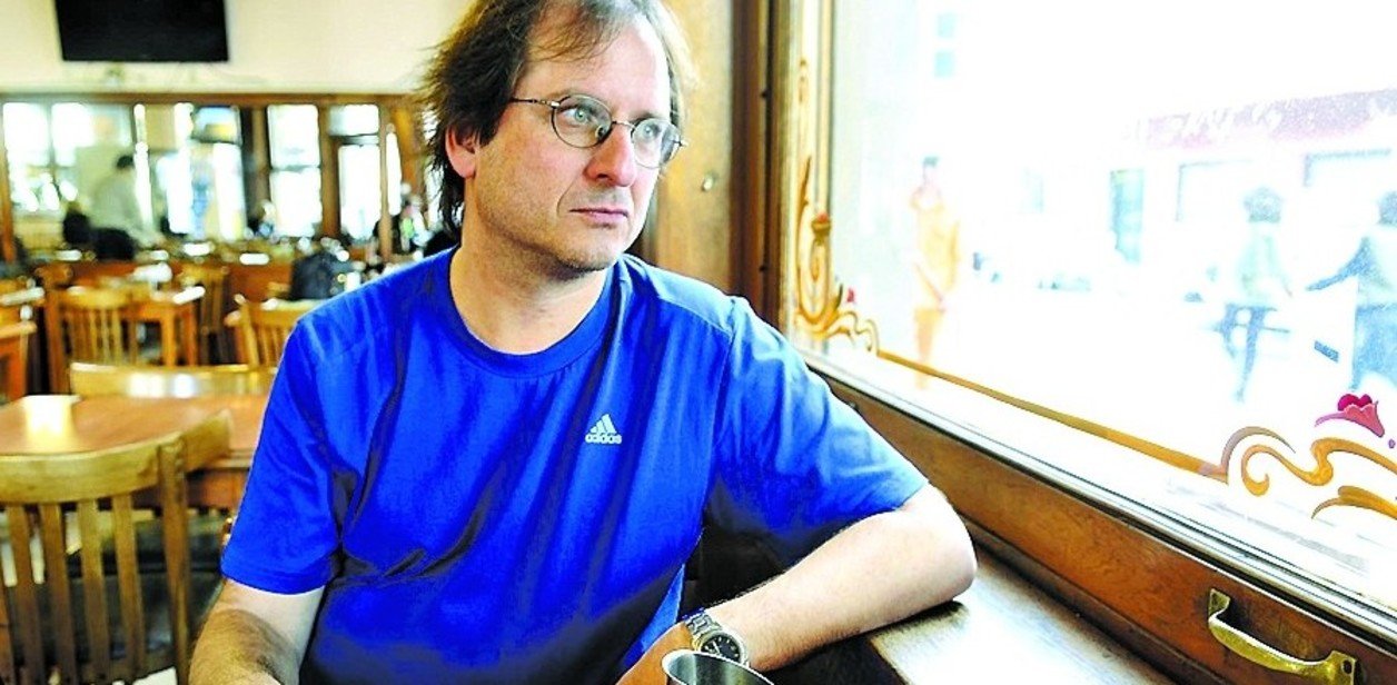 “En la Argentina lo que salió bien es la educación pública”