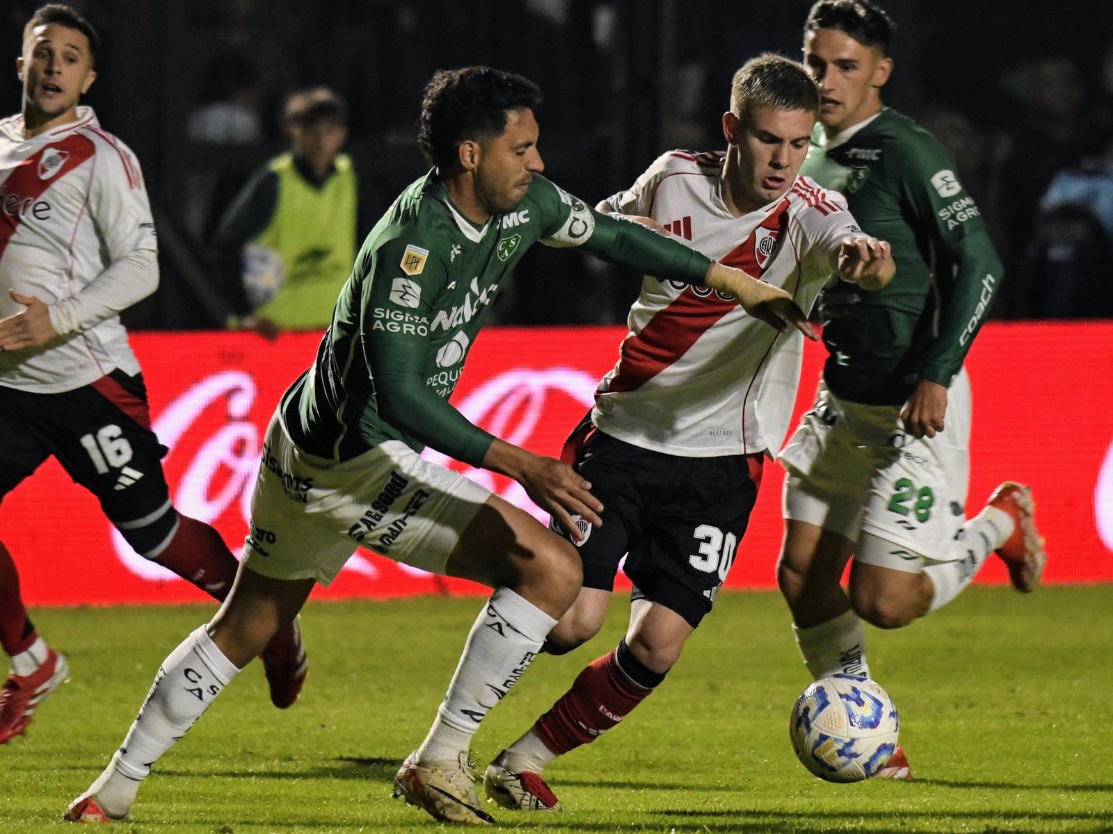 Insaurralde, Carranza, Bologna y Sosa, los cuarentones que se sostienen en la Liga Profesional