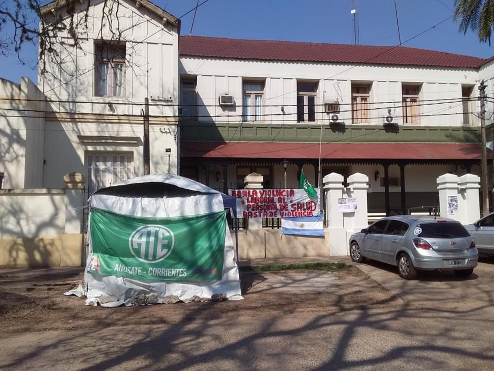 Investigan a médicos de Corrientes por cobros indebidos a pacientes de hospitales públicos