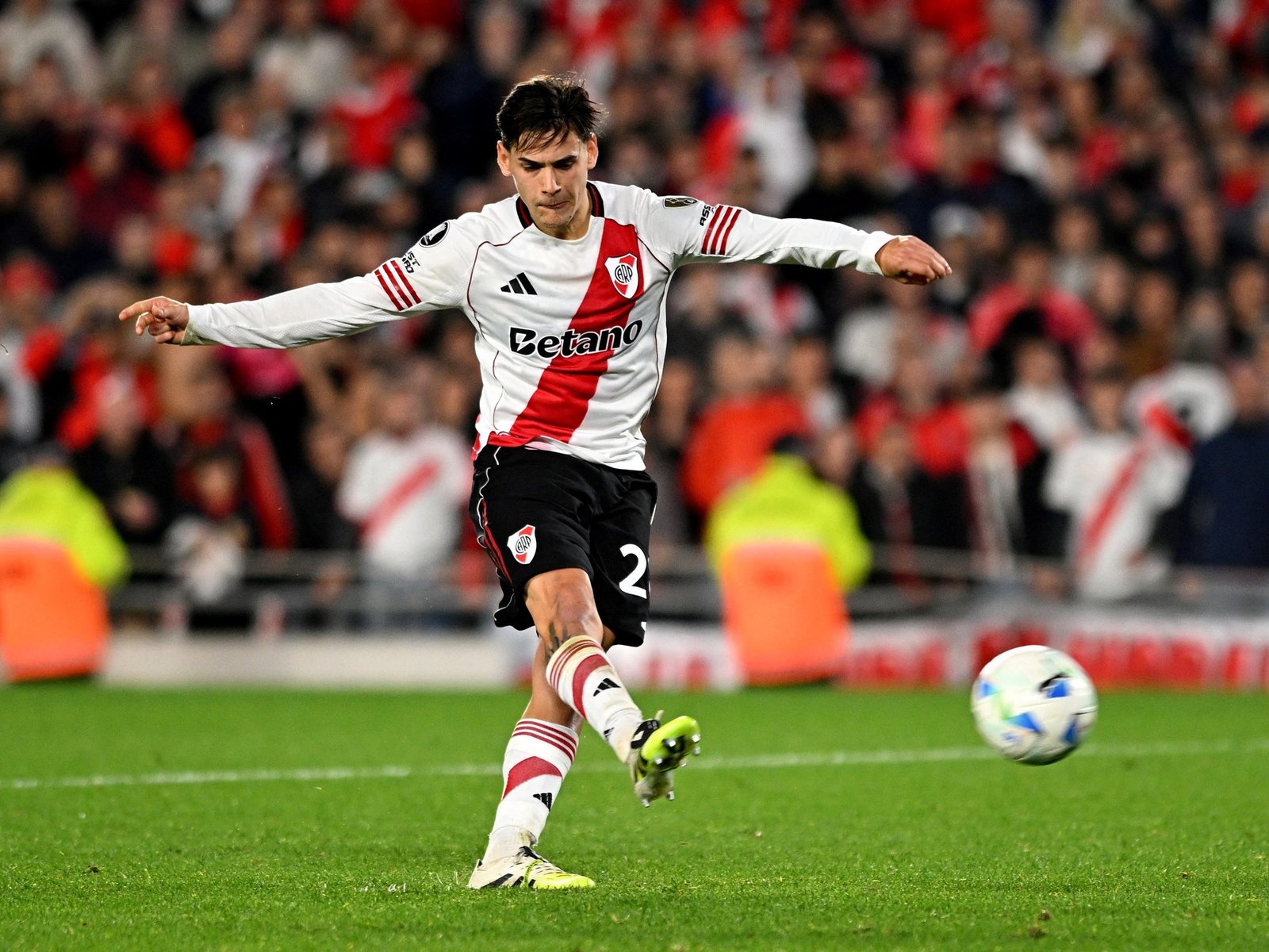 La queja de Martínez Quarta: “Las faltas mínimas fueron para ellos” :: Olé