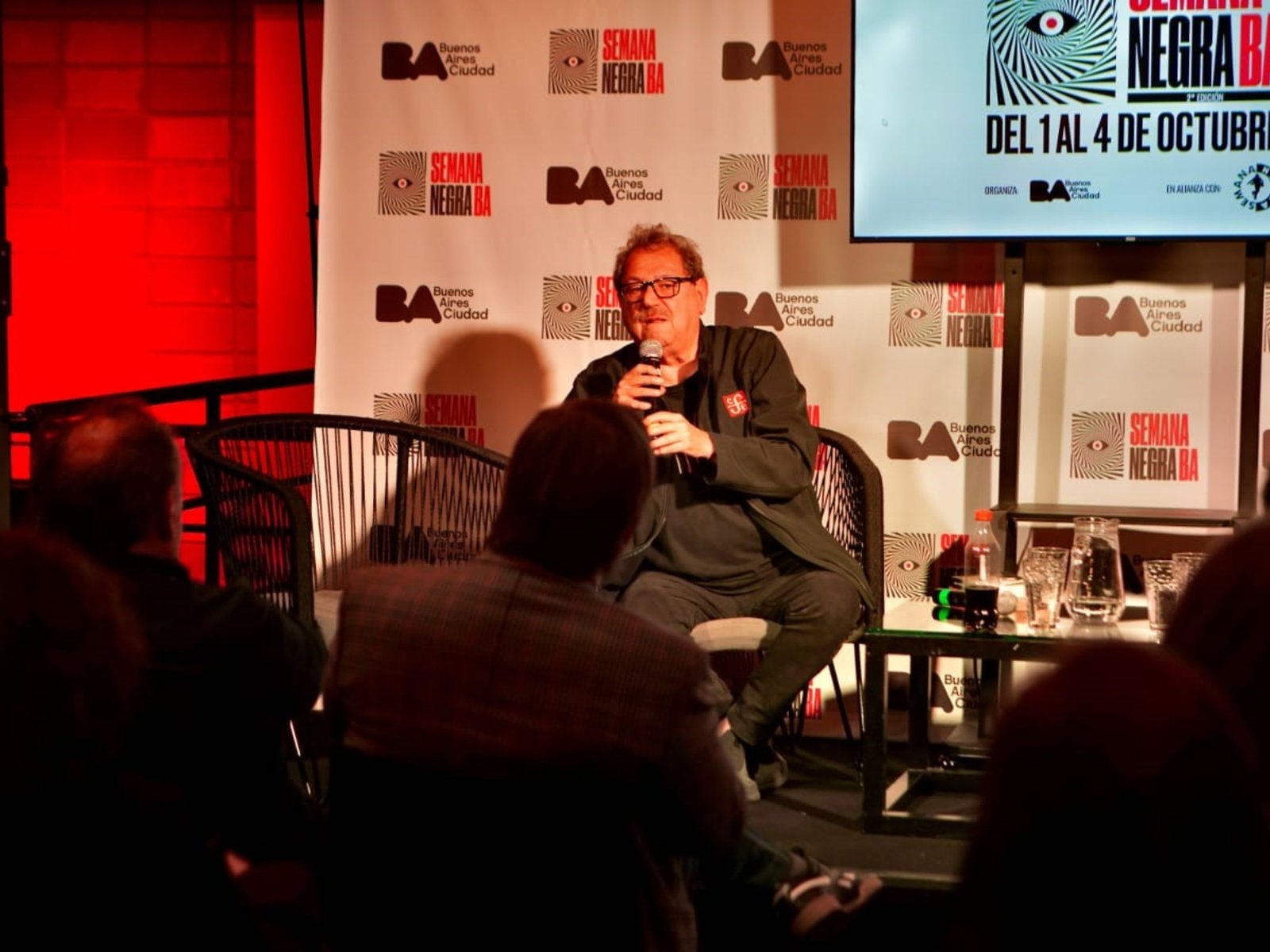 Paco Taibo II y Jorge Fernández Díaz abrieron Semana Negra BA en la Casa de la Cultura