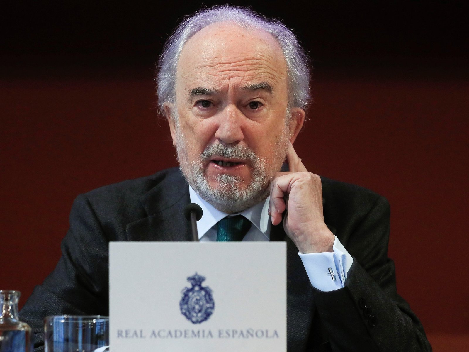 Para la RAE “judío” sigue significando avaro o usurero y según su director “el uso de la lengua lo decide el pueblo”