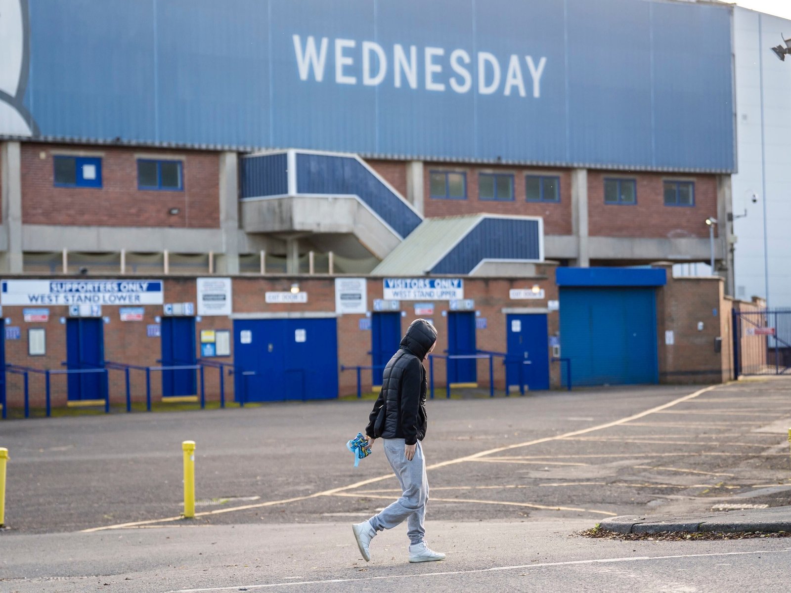 Sheffield Wednesday, un club histórico del fútbol inglés se declaró insolvente y quedó al borde de otro descenso