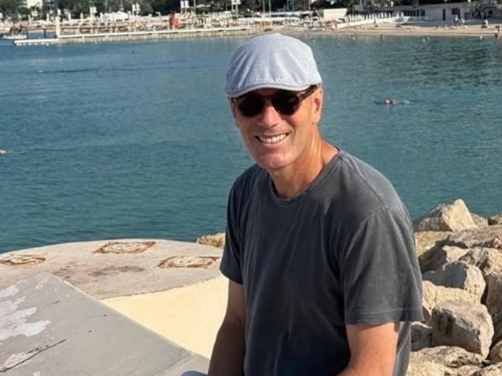 Zidane revela dónde le gustaría continuar su carrera como entrenador :: Olé