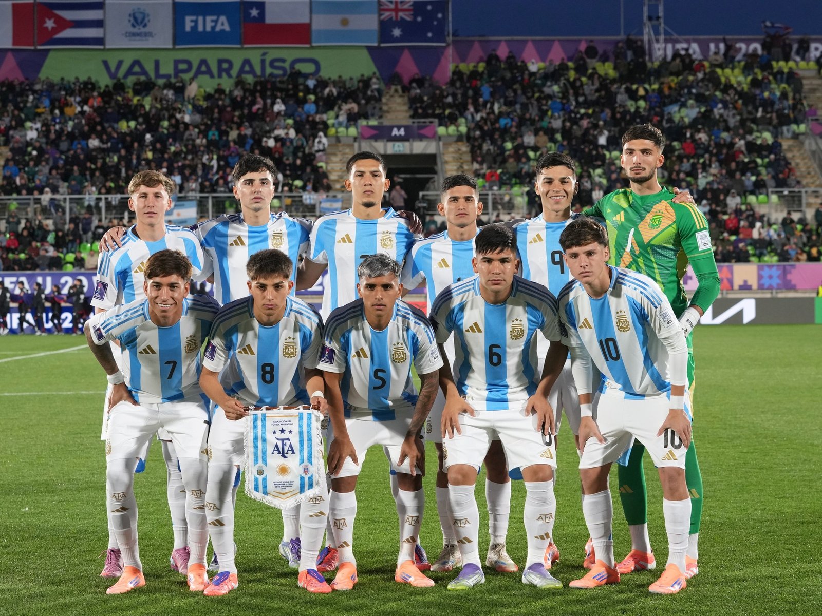 a qué hora es, dónde ver y qué necesita para clasificar a octavos de final