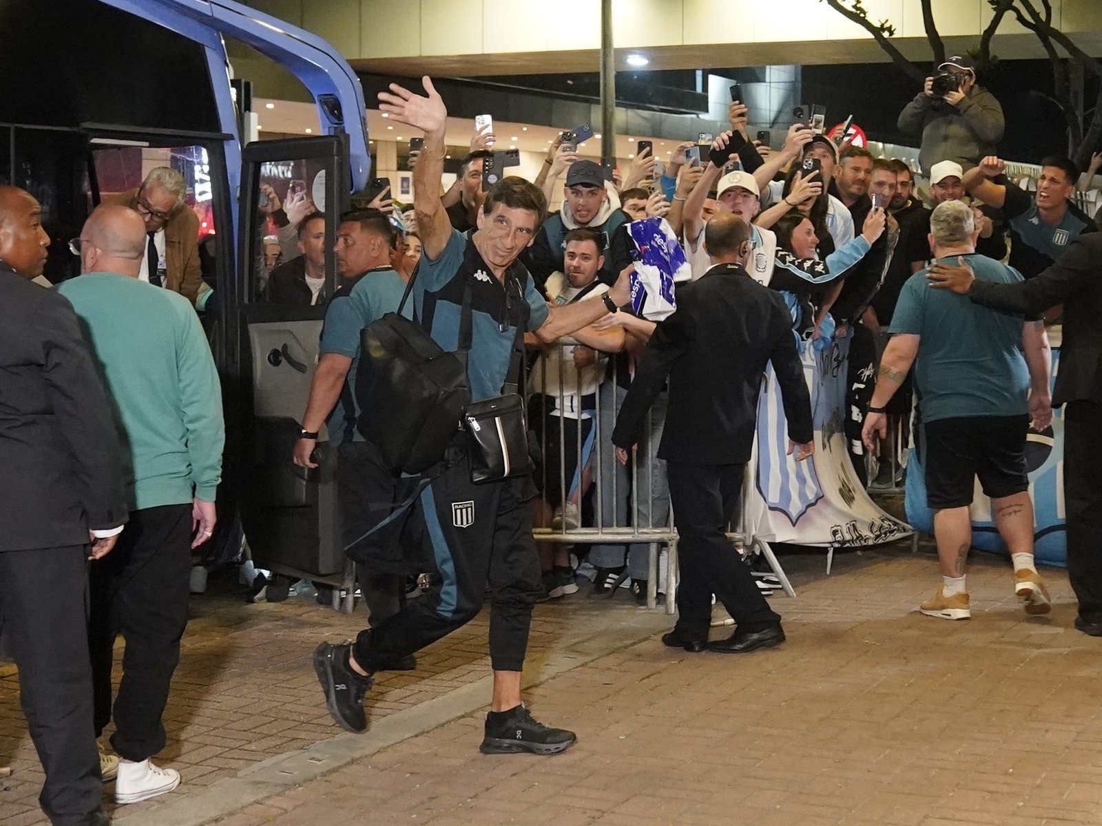 el plan de Costas para escribir otro capítulo de gloria en la Academia