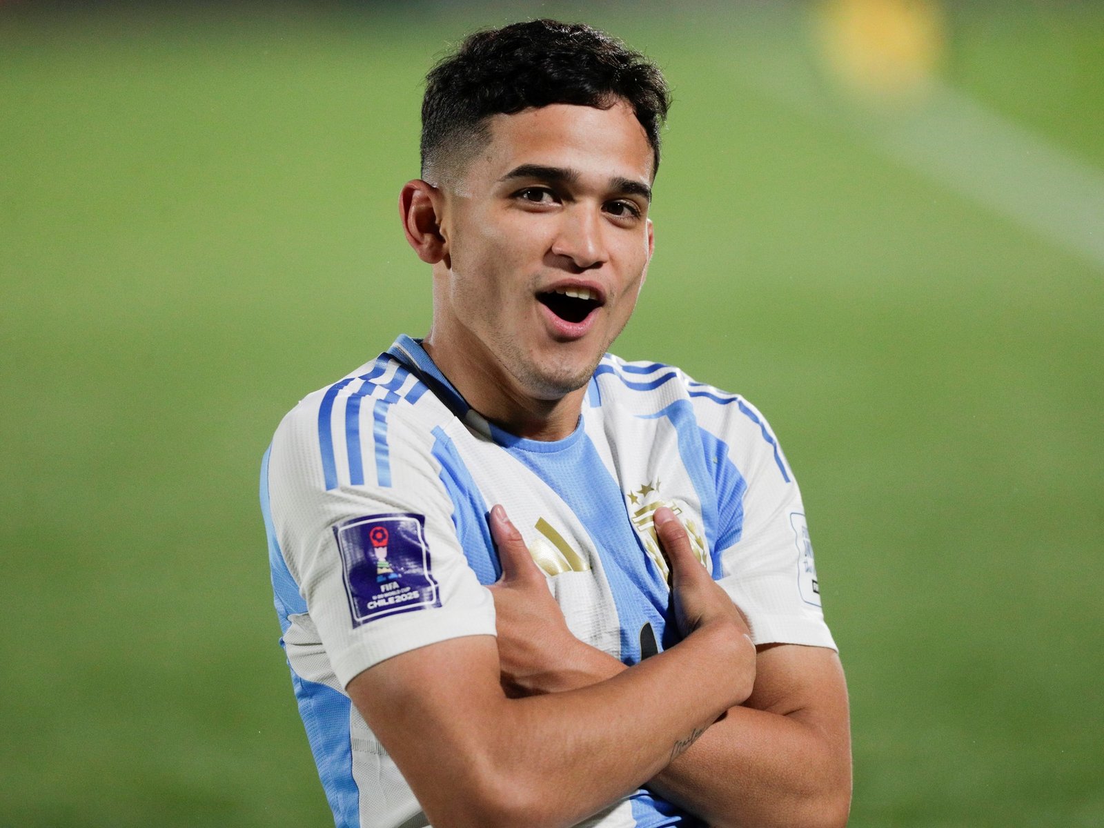 las posiciones de los grupos y todos los clasificados