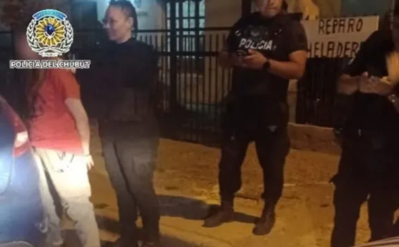 Detuvieron a una joven con pedido de captura en Comodoro Rivadavia