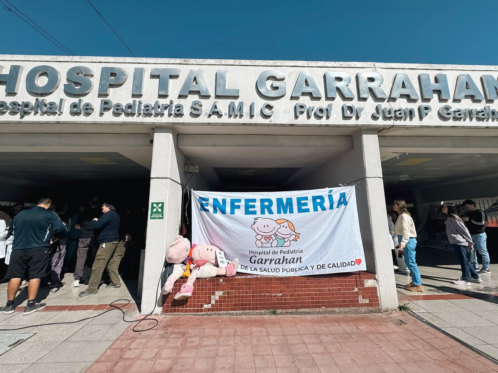 El Gobierno anunció un aumento histórico del 60% para los trabajadores del Garrahan