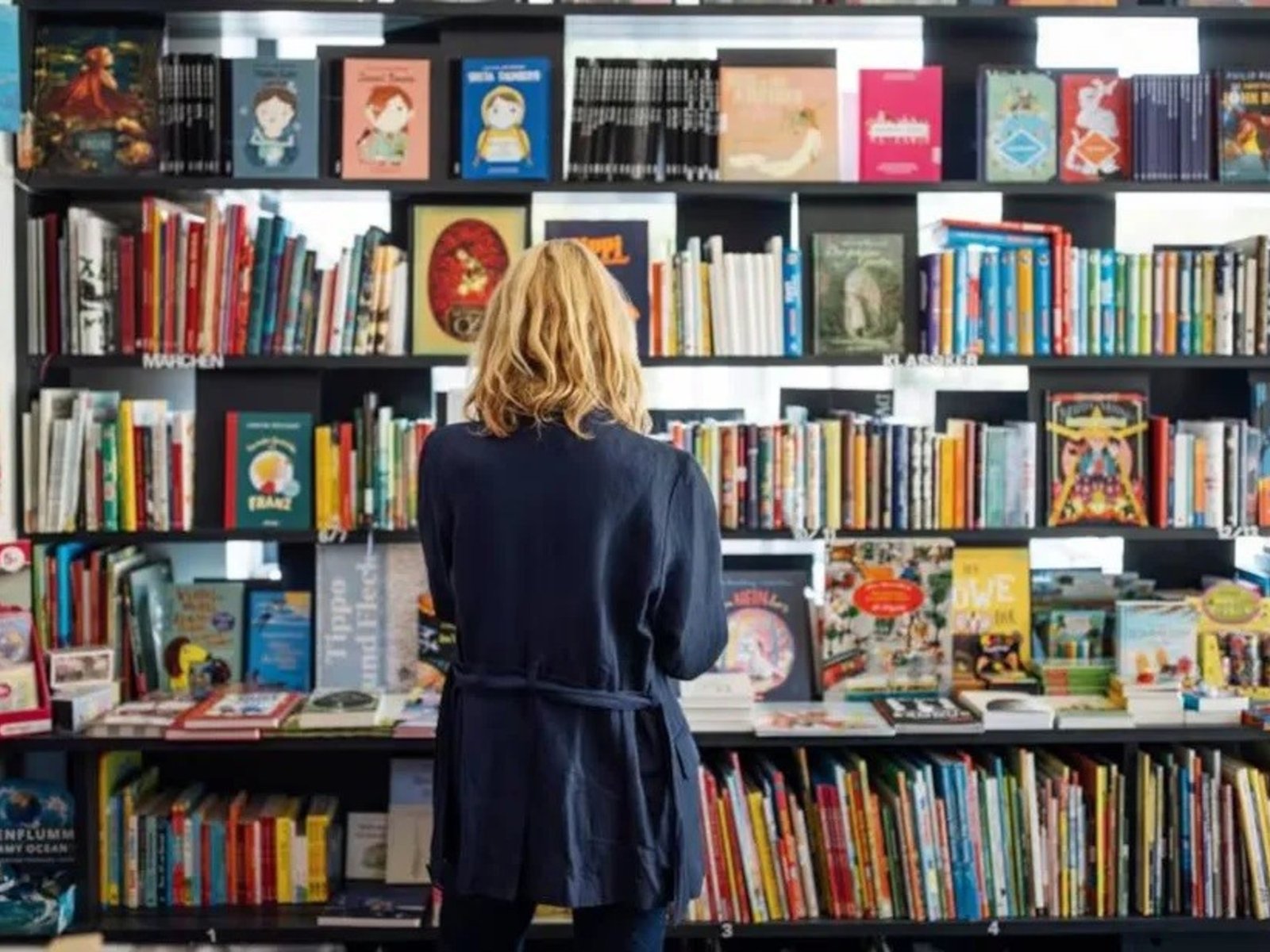 Historiadores, artistas y editores analizan en Buenos Aires el valor material del libro