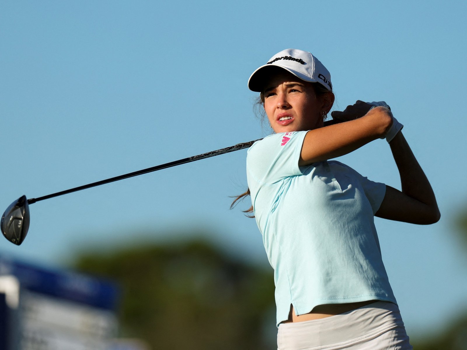 Kai, la nieta de Donald Trump, no pudo con los nervios e hizo agua en su primer torneo como golfista profesional